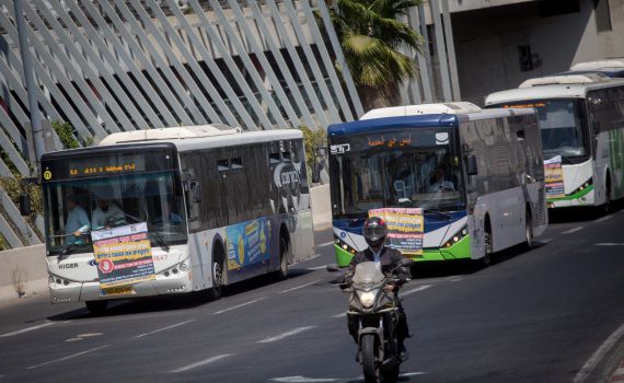 ביום שישי: שביתה פראית בתחבורה הציבורית