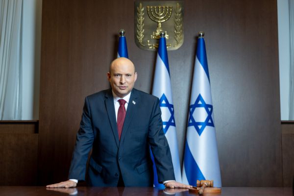 בנט בירך את אלמוג: "מייצג את כל מה שיפה בישראל"