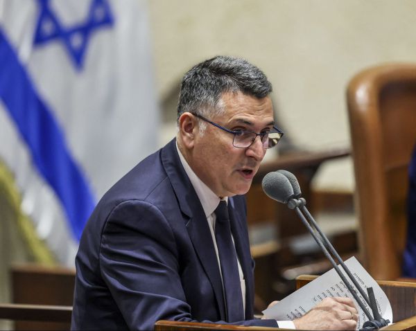 צפו ברגעי ההכרעה: חוק תקנות שעת חירום ביו"ש