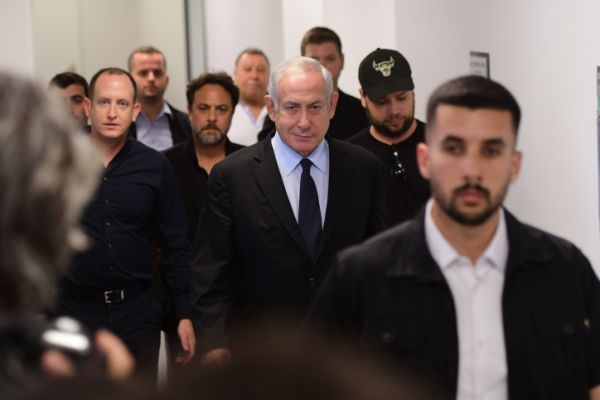 נתניהו: "לאישתי אין מחלת נפש, יש לה תעצומות נפש"