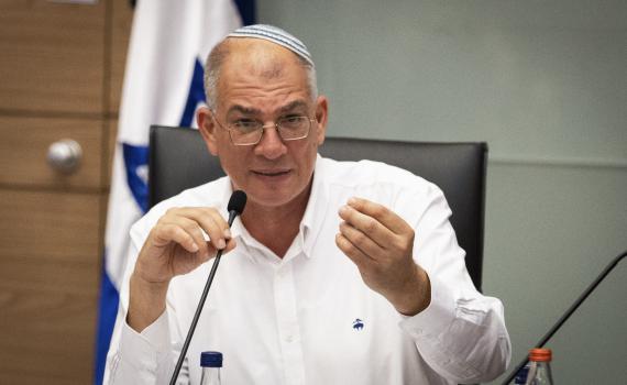 "היה לי העונג לעבוד איתך": אורבך נפרד מקארה