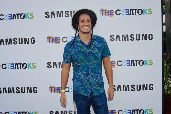 כוכב הטיקטוק: 'אני לא חרדי ולא חילוני- אני יהודי מאמין'