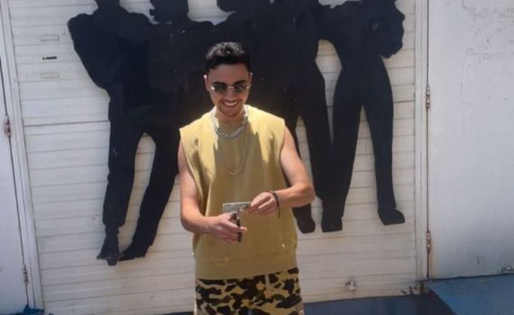 כבר לא חייל: עדן מאירי גוזר חוגר