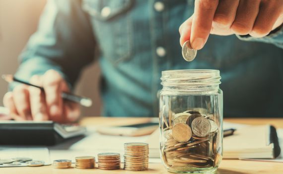 בלי חור בכיס: כך תעברו בשלום את תקופת החגים