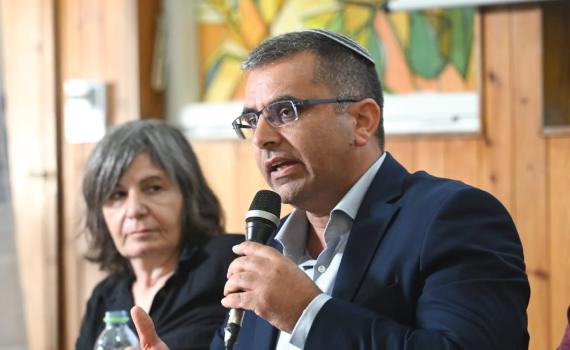 אופיר סופר: "יש חלק בחברה שלא נושא בנטל"