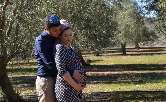 "רגע שבו העולם מתרסק": אפרת עברה לידה שקטה