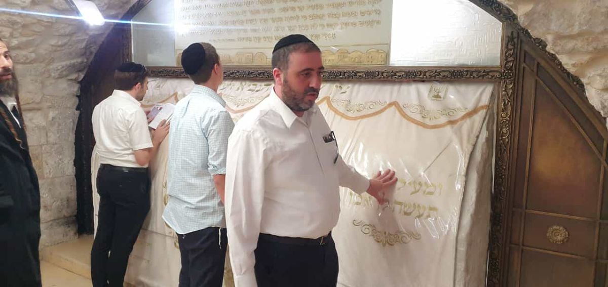 אחרי הסרת הממצא: ח"כ ארבל בסעודת הודיה. צפו