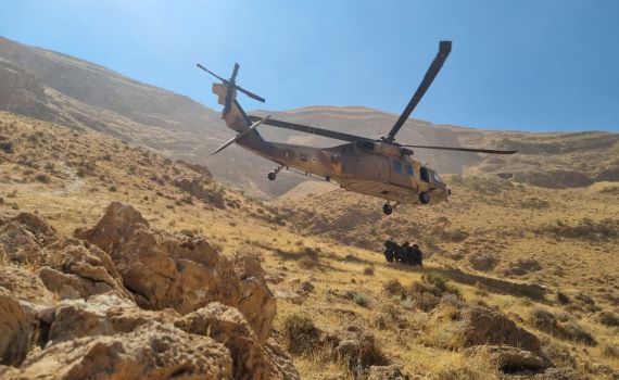 צפו: חילוץ מטייל באמצעות מסוק בנחל ייט"ב