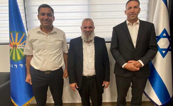 אחרי יותר מעשור: נבחר רב עיר לשדרות