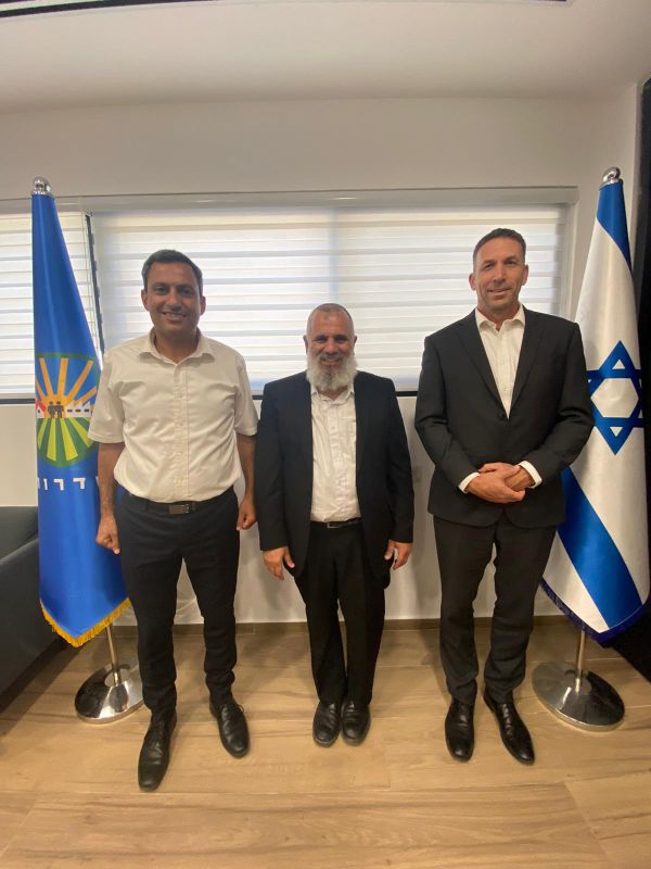 אחרי יותר מעשור: נבחר רב עיר לשדרות