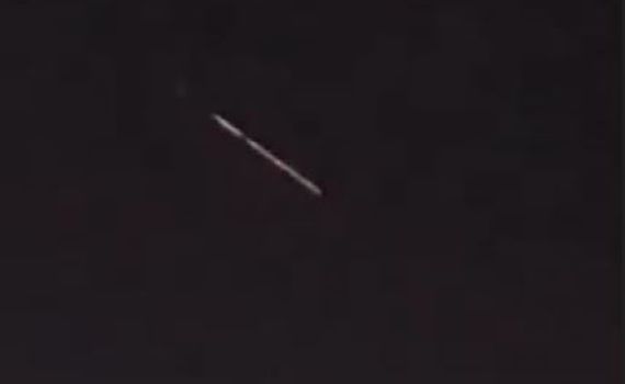 תעלומה: מה פשר שובל האורות שנצפה בשמי הצפון