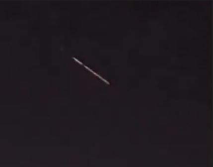 תעלומה: מה פשר שובל האורות שנצפה בשמי הצפון