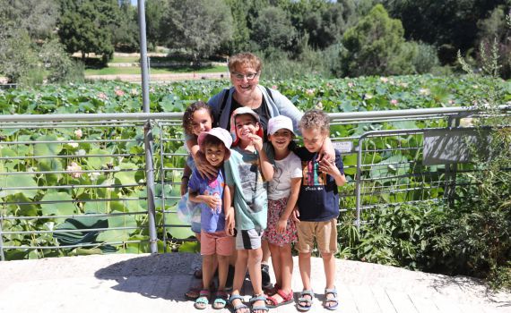 הסלבס חוגגים בירושלים בהשקת ה"בוטניזאור" בגן הבוטני