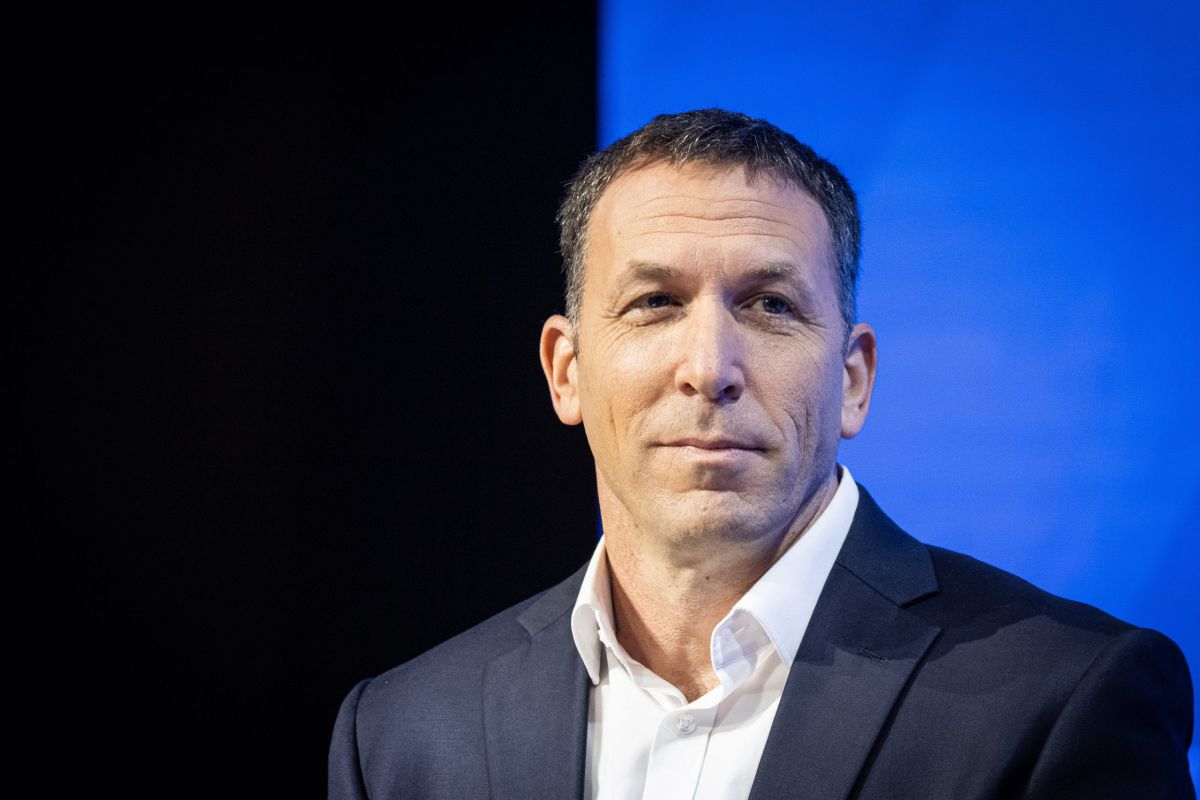 לא רק צועקים: חברי הכנסת מתבדחים במליאה | צפו