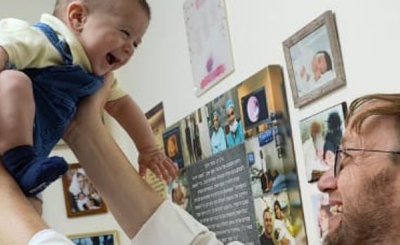 כולם היו בניי: הרבנים שלא מוותרים על זוג