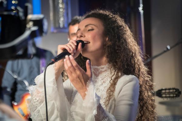 סערת יובל דיין | על שמירת נגיעה ושירת נשים