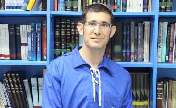 רב קהילה מונה למזכ"ל של תנועת עזרא