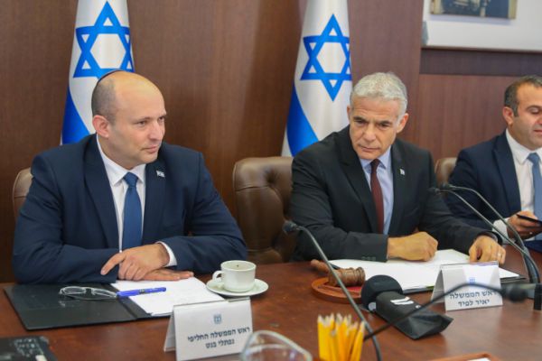 "החליט להיעלם" | בנט סירב לעוד הצעה של לפיד