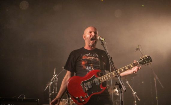 בלי צחוקים הפעם: סינגל חדש לטל פרידמן