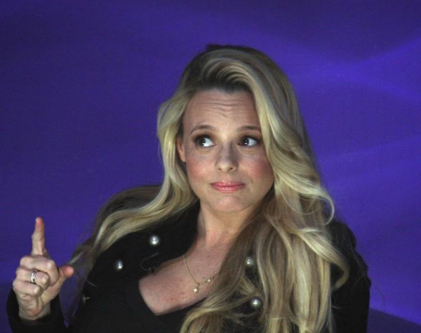 יעל בר זוהר מגיבה לסערת הנידה: "לא היתה כפייה או הסתה"