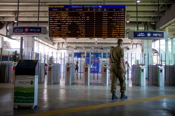 חיילים: זה הפתרון של צה"ל עבורכם לסגירת קווי הרכבות