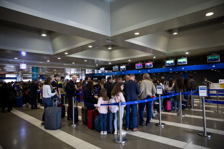 אחרי שבועיים: שוחרר הישראלי מהכלא ביוון