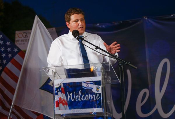 "הדברים יתבהרו": ראש עיר החשוד – רמי גרינברג