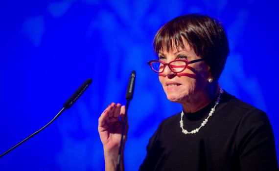 גלאון מסבירה: "לא יכולה להשאיר להם את המדינה"