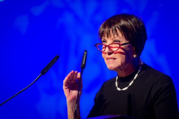 גלאון מסבירה: "לא יכולה להשאיר להם את המדינה"