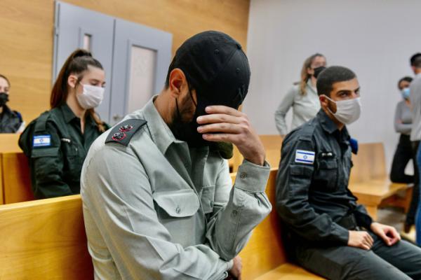 למרות הסערה: ההסדר עם הקצין המטריד יישאר