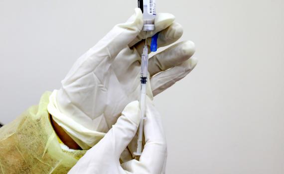 רשמית: ה-FDA אישר את החיסונים נגד זן האומיקרון