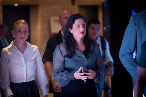 איילת שקד מבהירה: "מתכוונת לרוץ עד הסוף"