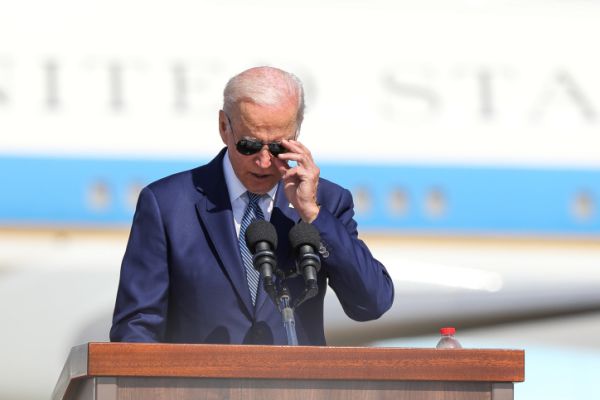 יובל דיין ניצלה: נשיא ארה"ב ג'ו ביידן נדבק בקורונה