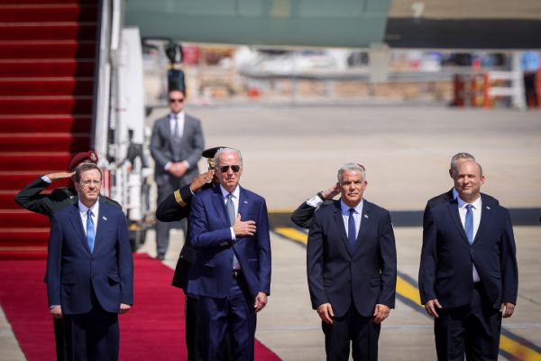 אחרי הביקורת אתמול: בנט נעדר מכל האירועים היום