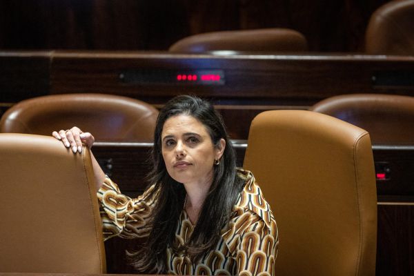 4 סיבות בגללן הימין חייב לסלוח לאיילת שקד