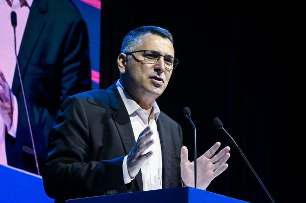 סער: תומך בעקרון של תחב"צ בשבת