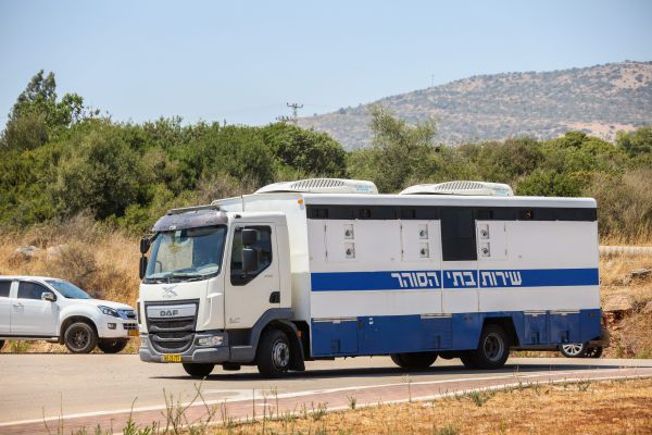 שב"ס: אסיר פלילי היושב בגין עבירות מין – מת בכלא