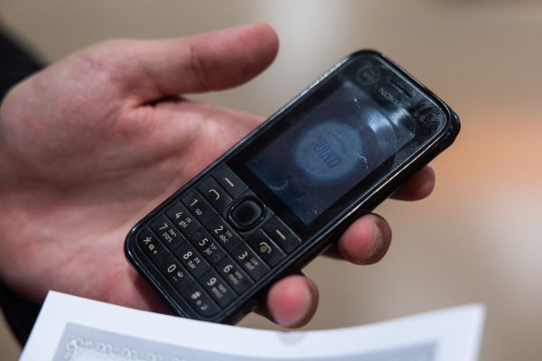 בג"צ דחה את רפורמת הסלולרי של השר הנדל