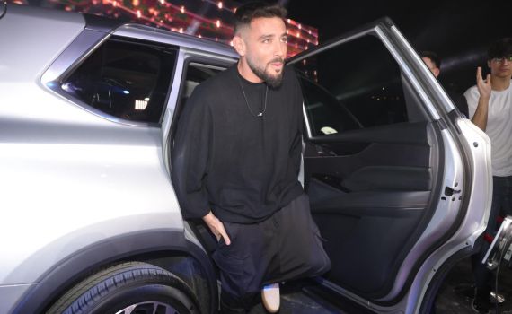 למרות שדיירים הצדיעו במועל יד: הם יישארו בבית האח הגדול