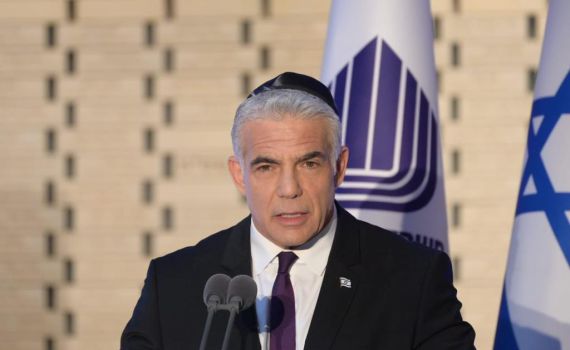 לפיד: "המאבק בטרור הוא לא עניין פוליטי"