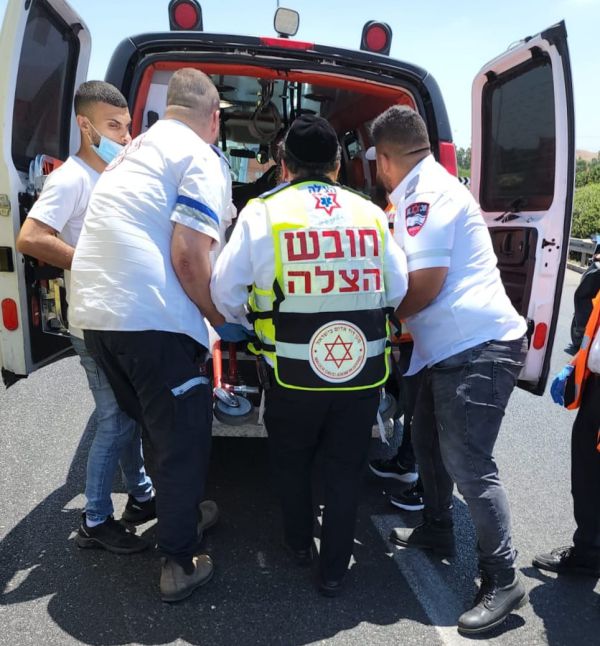 תאונה סמוך לפתח תקווה: רוכב אופנוע מורדם ומונשם