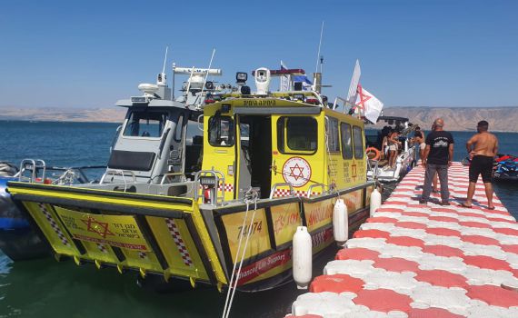 תאונות בכנרת: צעיר נפצע מאופנוע ים; נערה טבעה