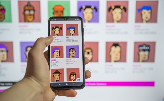 תושב אשדוד נעצר בחשד להונאה על רקע סחר ב-NFT