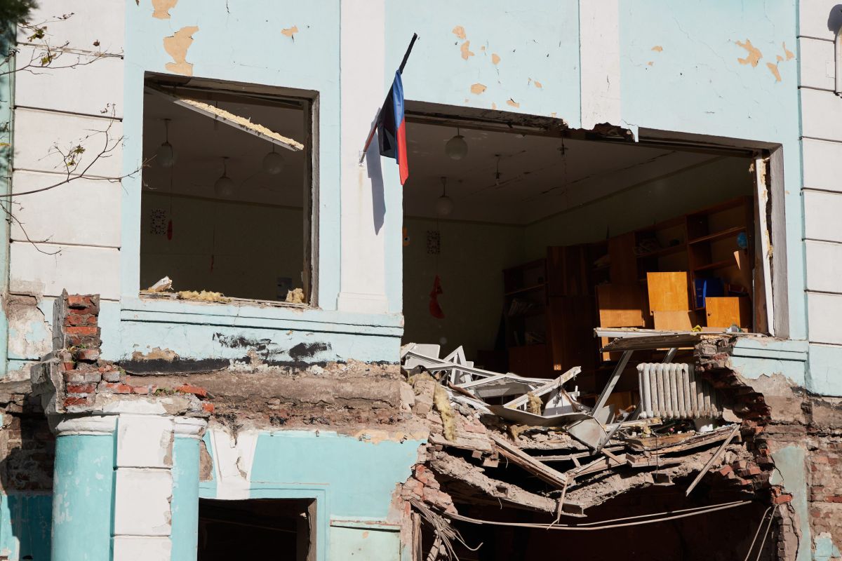 זלנסקי: על כל תושבי דונצק להתפנות מבתיהם