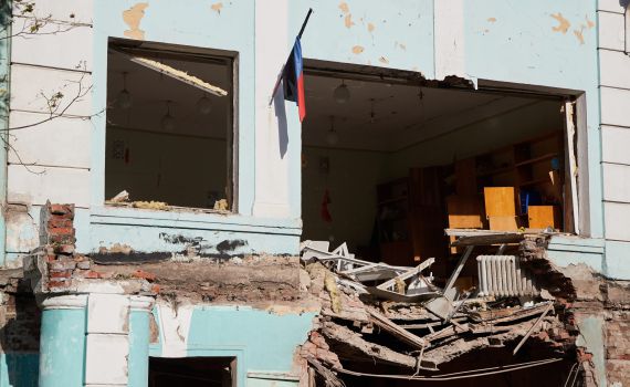 זלנסקי: על כל תושבי דונצק להתפנות מבתיהם