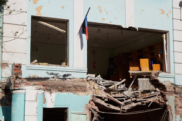 זלנסקי: על כל תושבי דונצק להתפנות מבתיהם