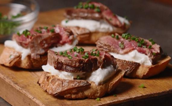 מושלם לפתיחת השבוע: קרוסטיני ברביקיו