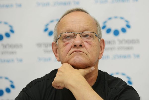 בתו של דן שילון מעדכנת: "אבא שלי שוב מחייך"