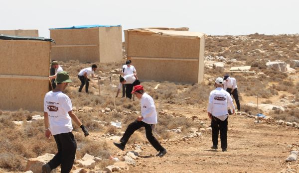 בגוש עציון הוקם דרך אמונה – המאחז החרדי הראשון