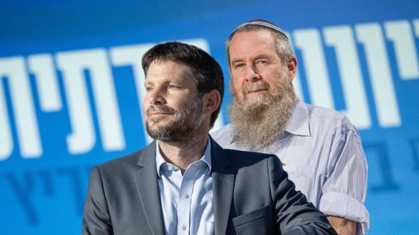 סמוטריץ' לא מתרשם מהאיום: לא נחכה לאבי מעוז